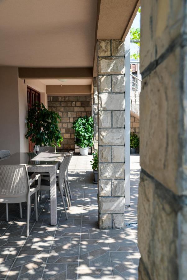Guest House Ivana Teodo Esterno foto